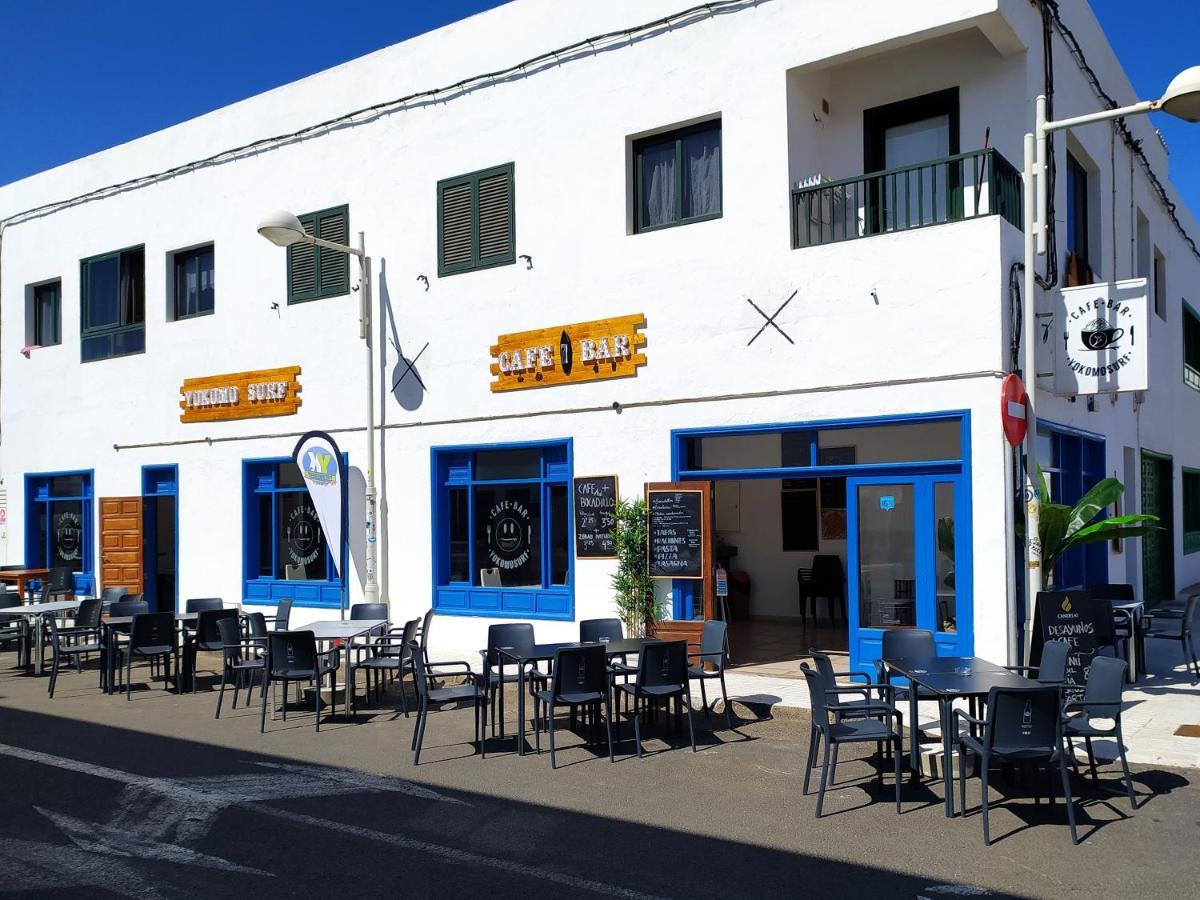 نزل Surf House Famara Yokomosurf المظهر الخارجي الصورة